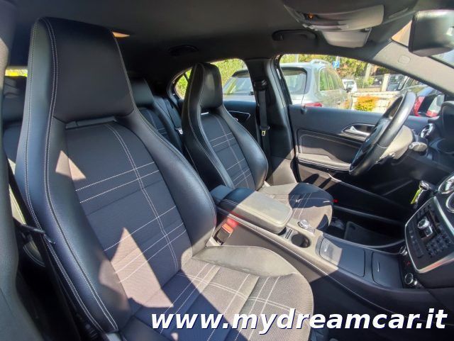 Mercedes-Benz A 180 2014