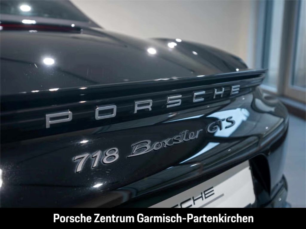 Porsche Boxster 2024