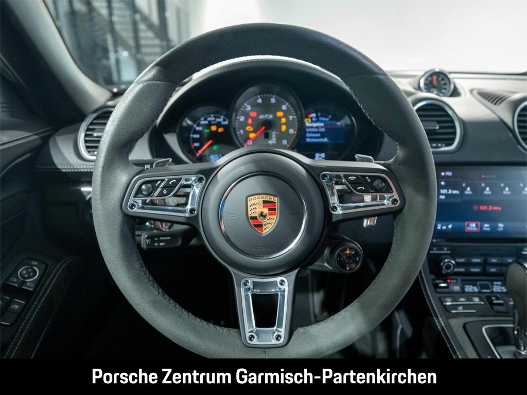 Porsche Boxster 2024