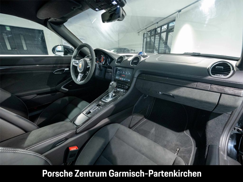 Porsche Boxster 2024