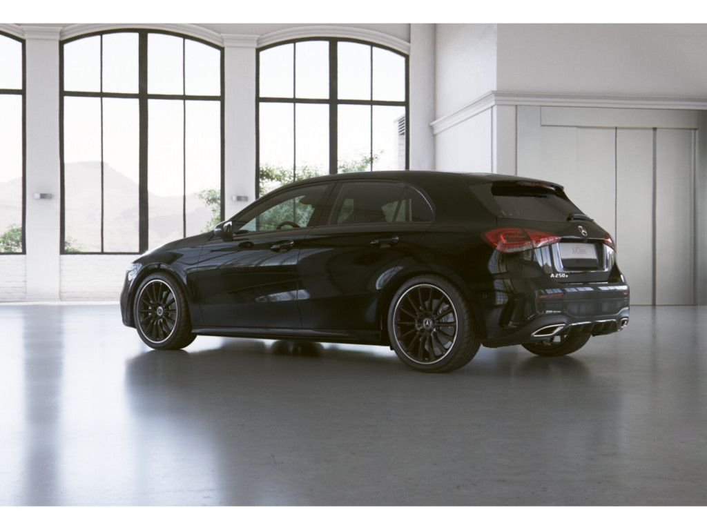 Mercedes-Benz A 250 2021