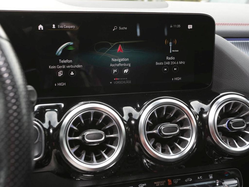 Mercedes-Benz EQA 2021