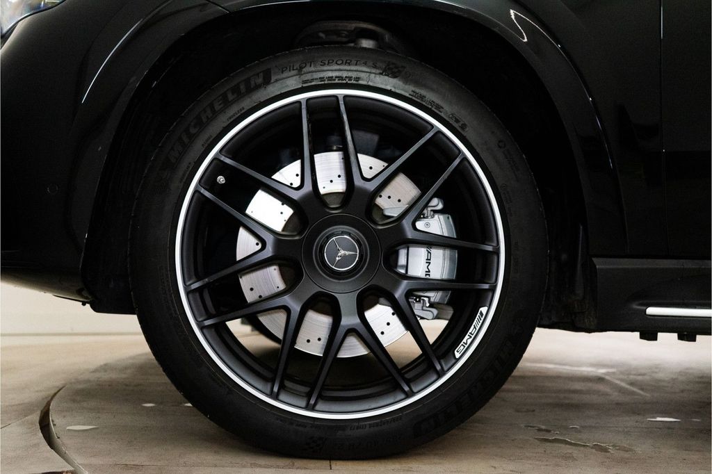 Mercedes-Benz GLE 53 AMG 2025