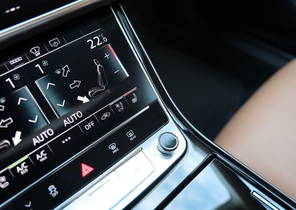 Audi A8 2021