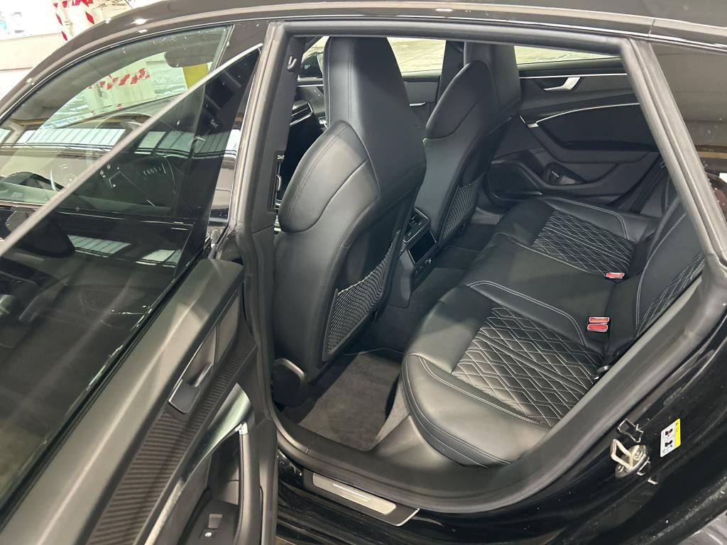 Audi A7 2023
