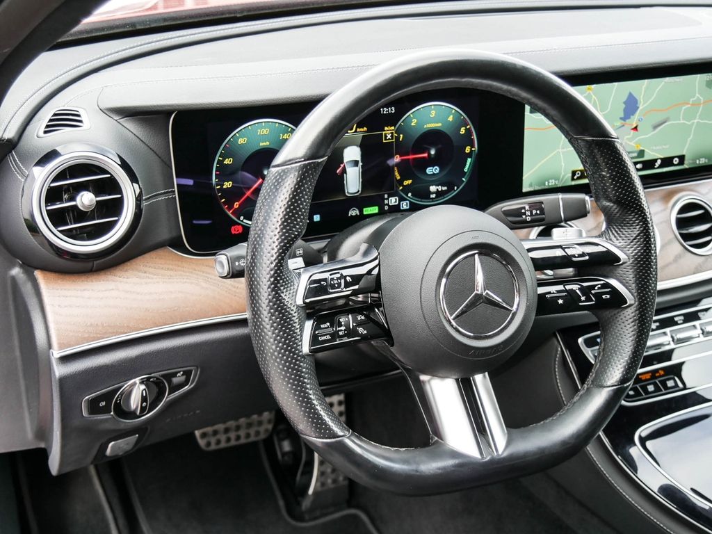 Mercedes-Benz E 300 2022