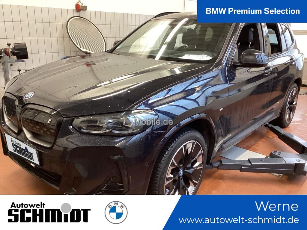 BMW iX3 2023