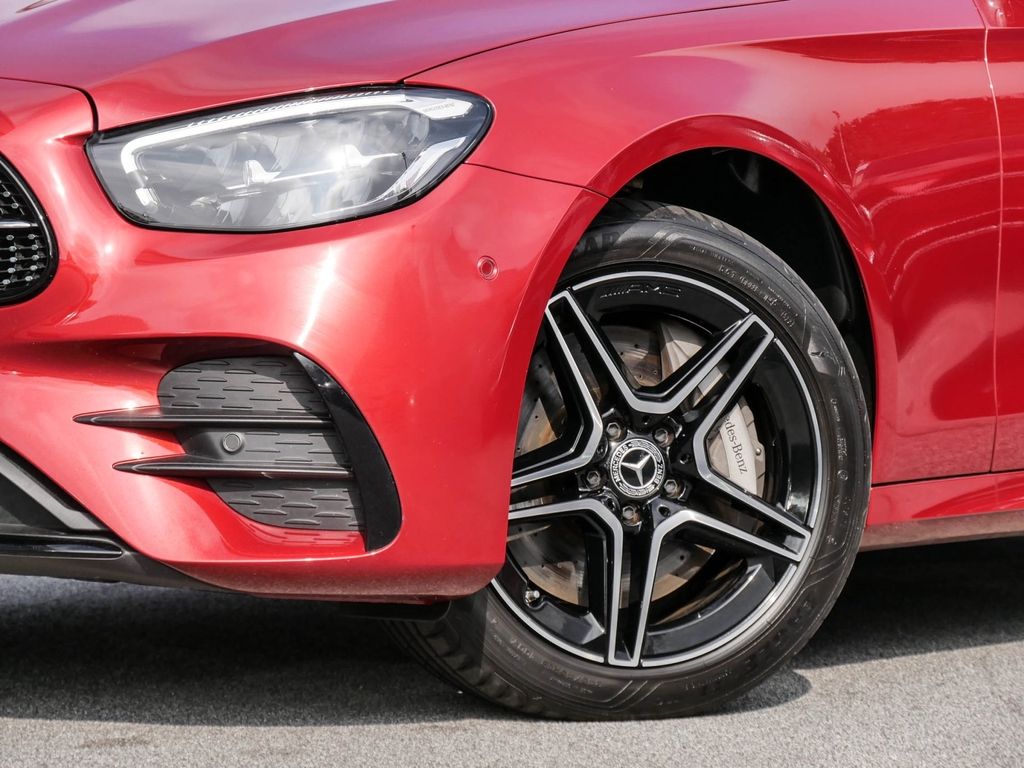 Mercedes-Benz E 300 2022
