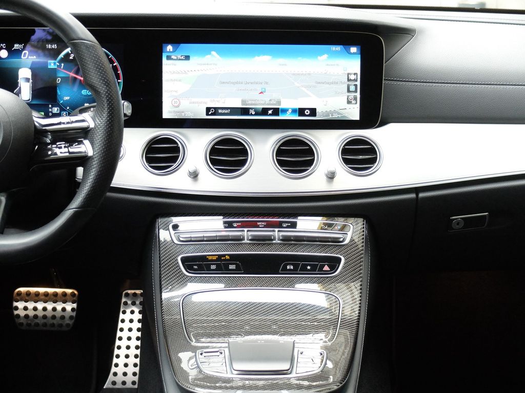 Mercedes-Benz E 300 2022