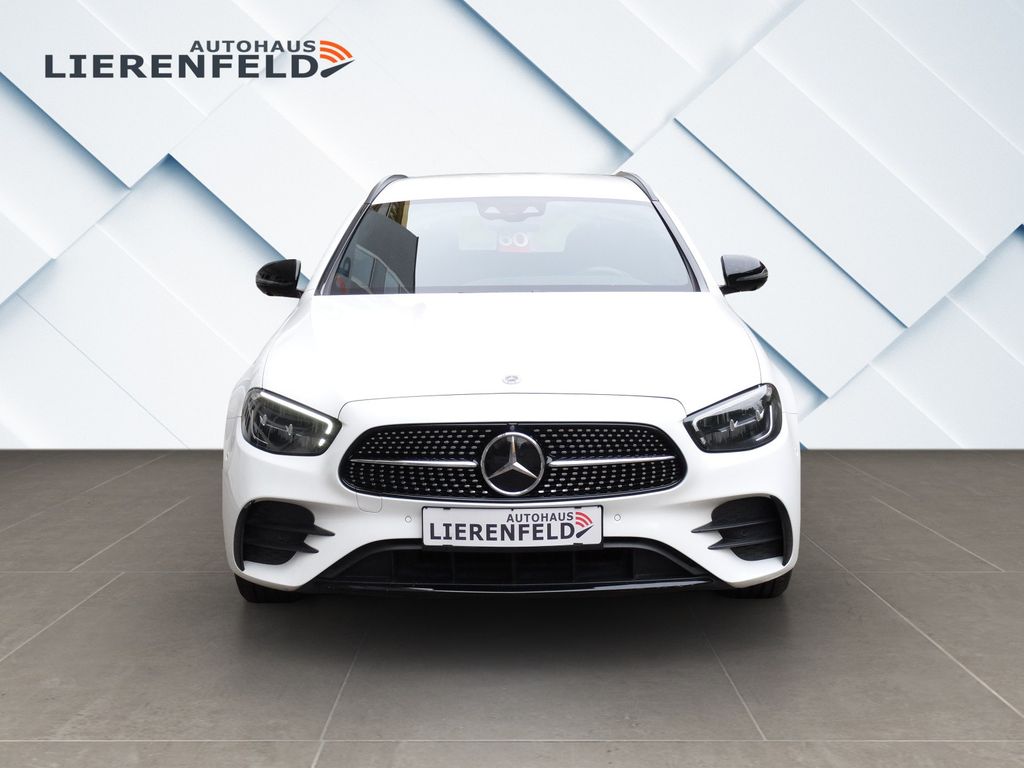 Mercedes-Benz E 300 2022