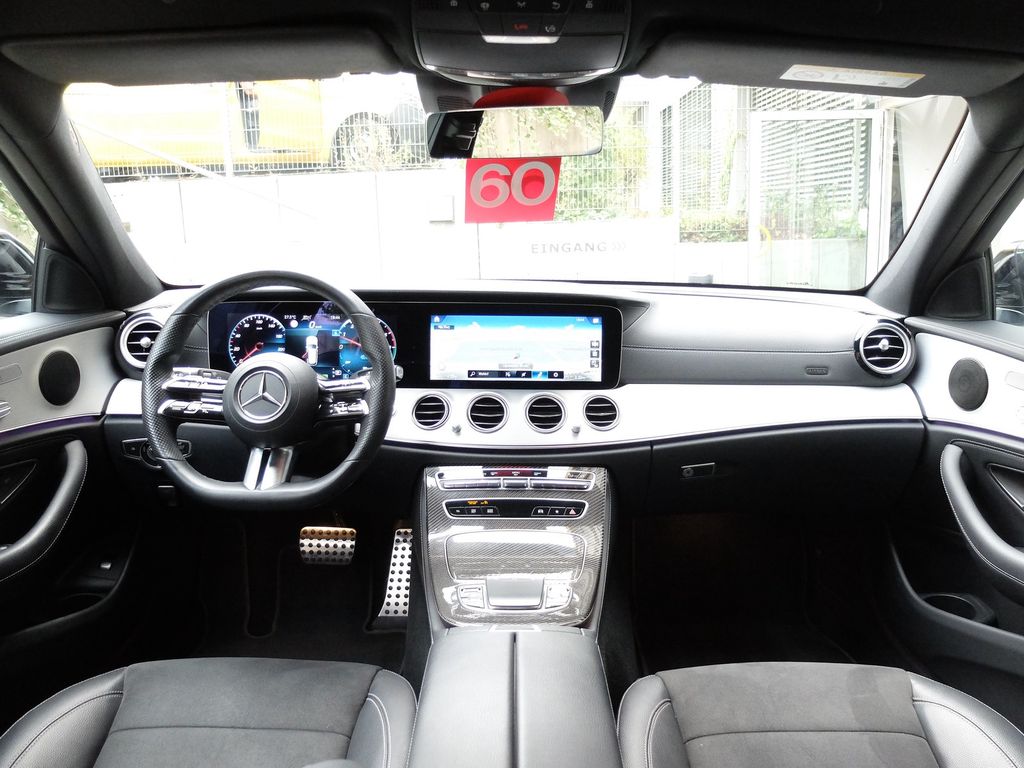 Mercedes-Benz E 300 2022