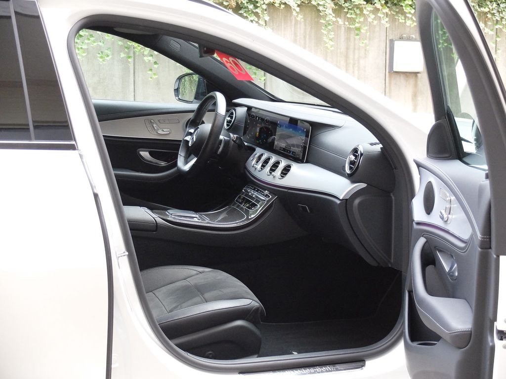 Mercedes-Benz E 300 2022