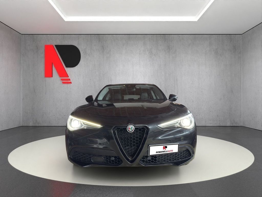 Alfa Romeo Stelvio 2021