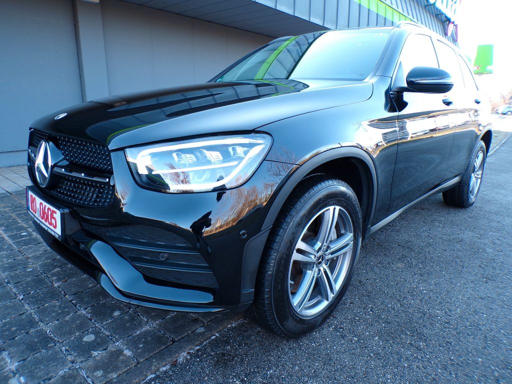 Mercedes-Benz GLC 300 2022