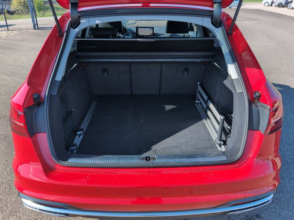 Audi A4 2023