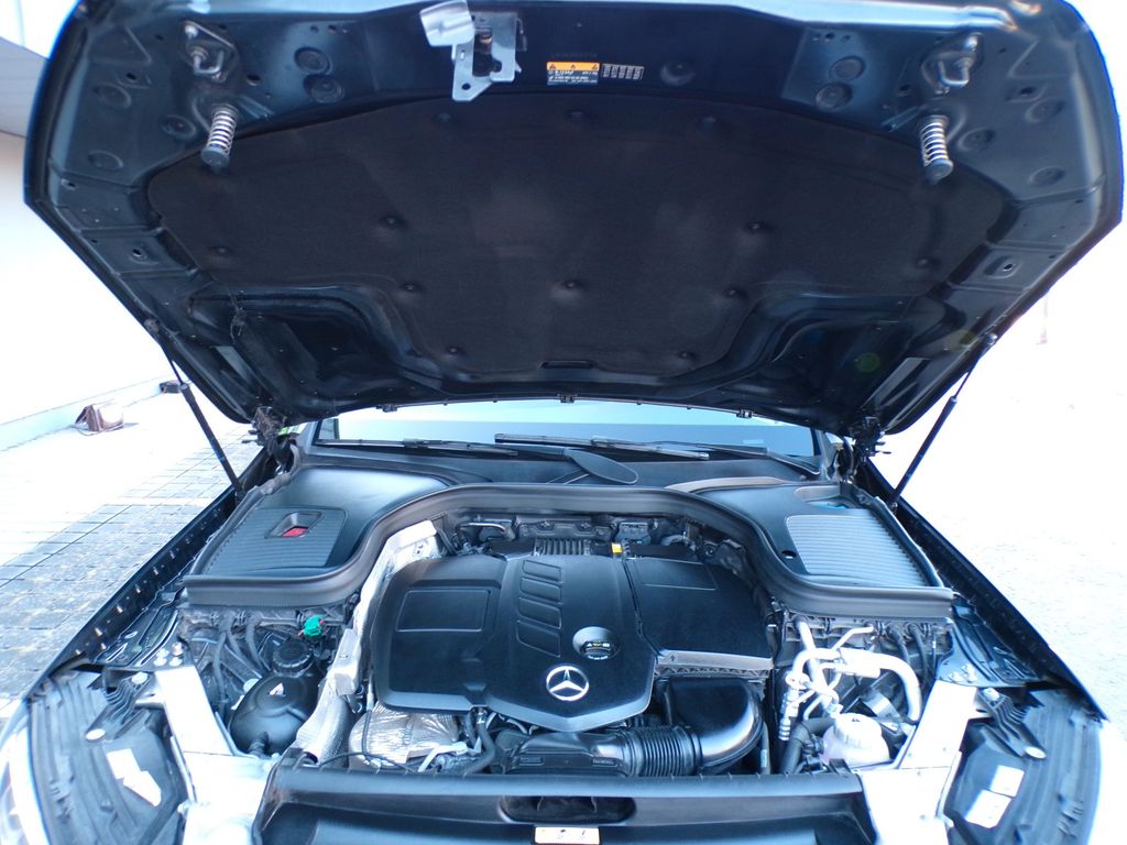 Mercedes-Benz GLC 300 2022