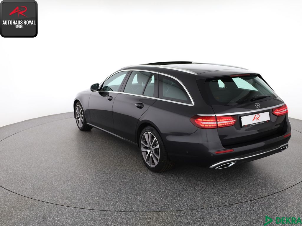 Mercedes-Benz E 220 2022