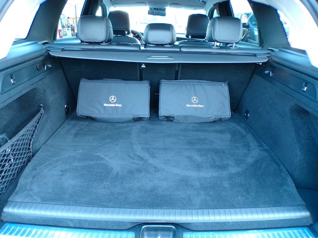 Mercedes-Benz GLC 300 2022