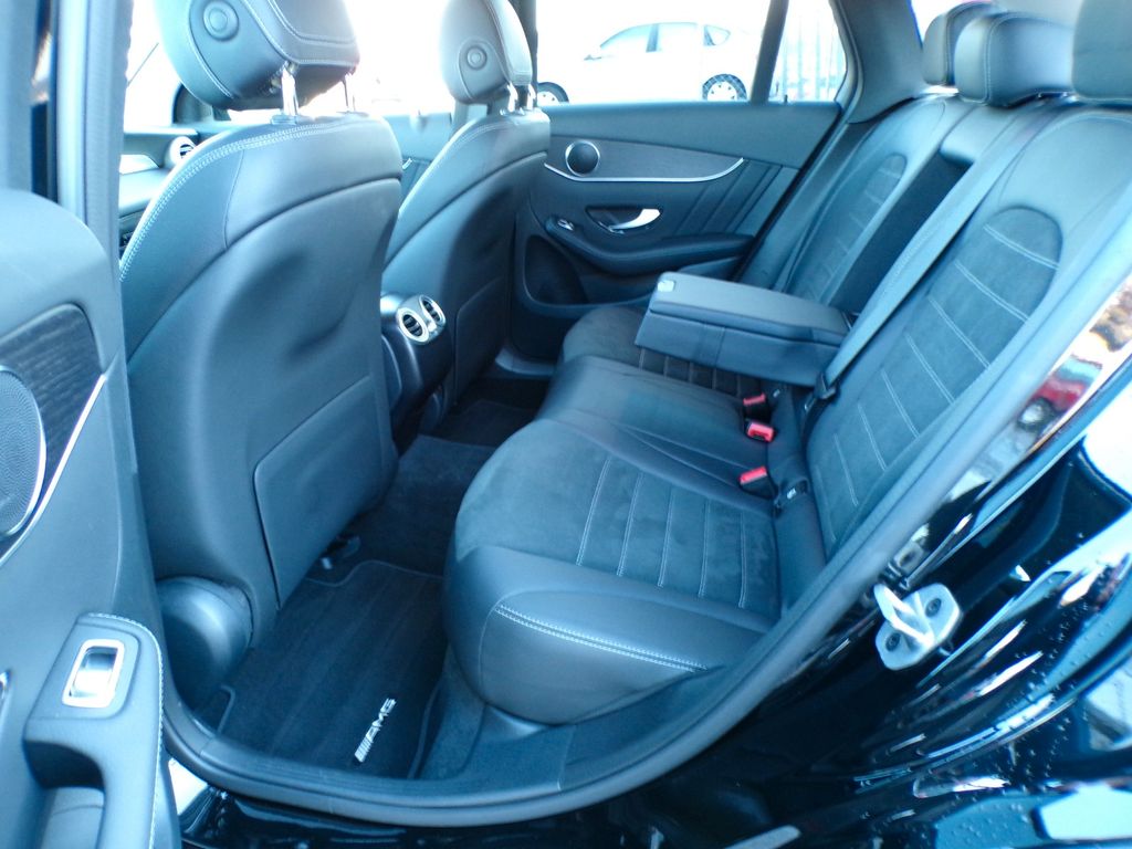 Mercedes-Benz GLC 300 2022