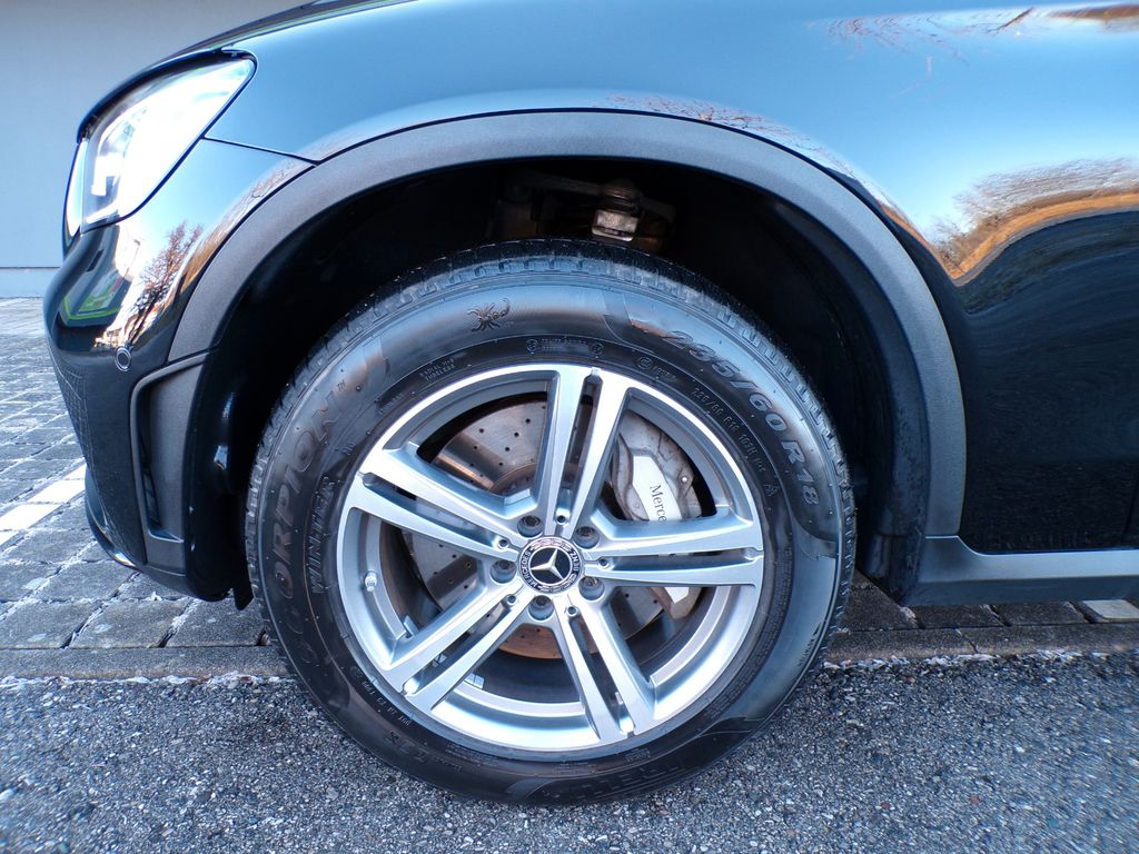 Mercedes-Benz GLC 300 2022