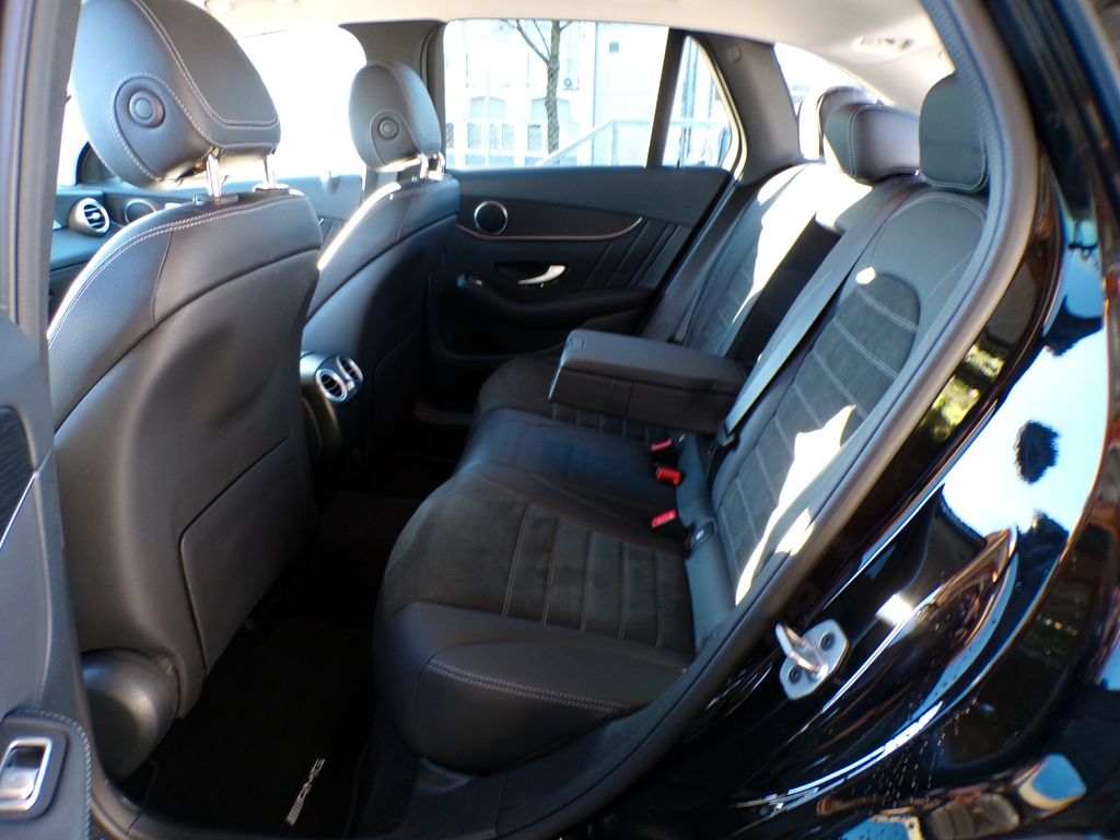 Mercedes-Benz GLC 300 2022