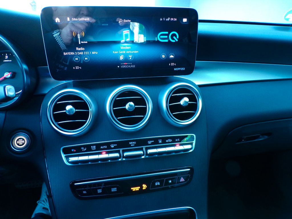 Mercedes-Benz GLC 300 2022