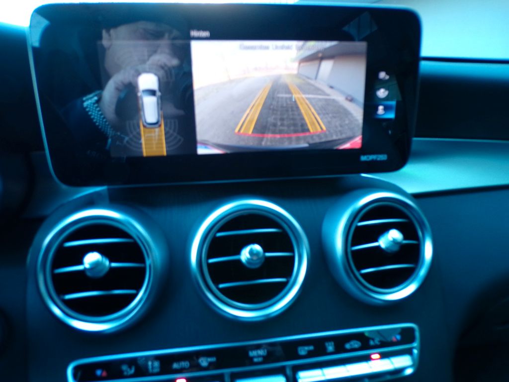 Mercedes-Benz GLC 300 2022