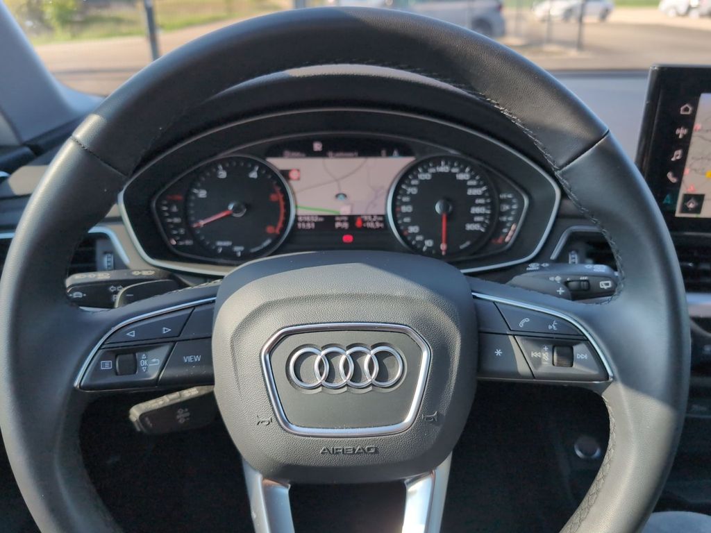 Audi A4 2023