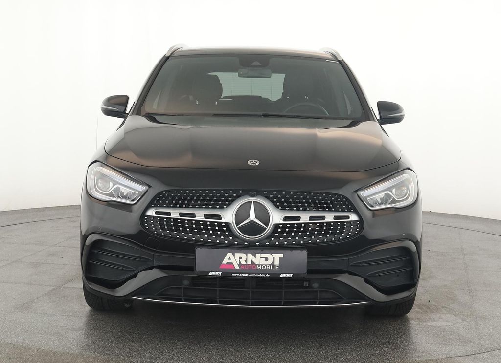 Mercedes-Benz GLA 220 2023