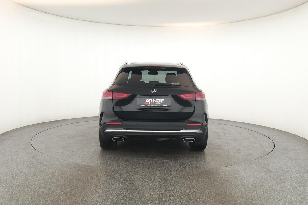 Mercedes-Benz GLA 220 2023