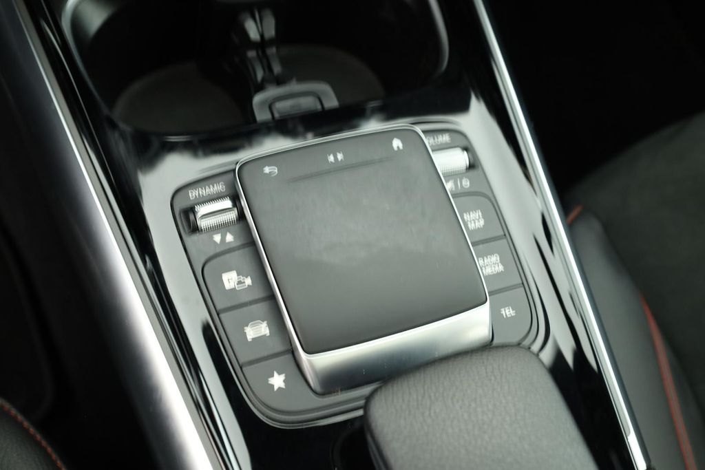 Mercedes-Benz GLA 220 2023