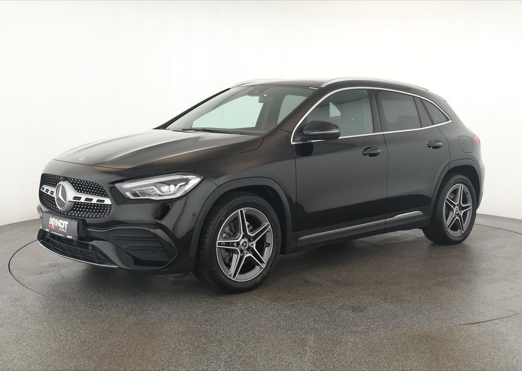 Mercedes-Benz GLA 220 2023