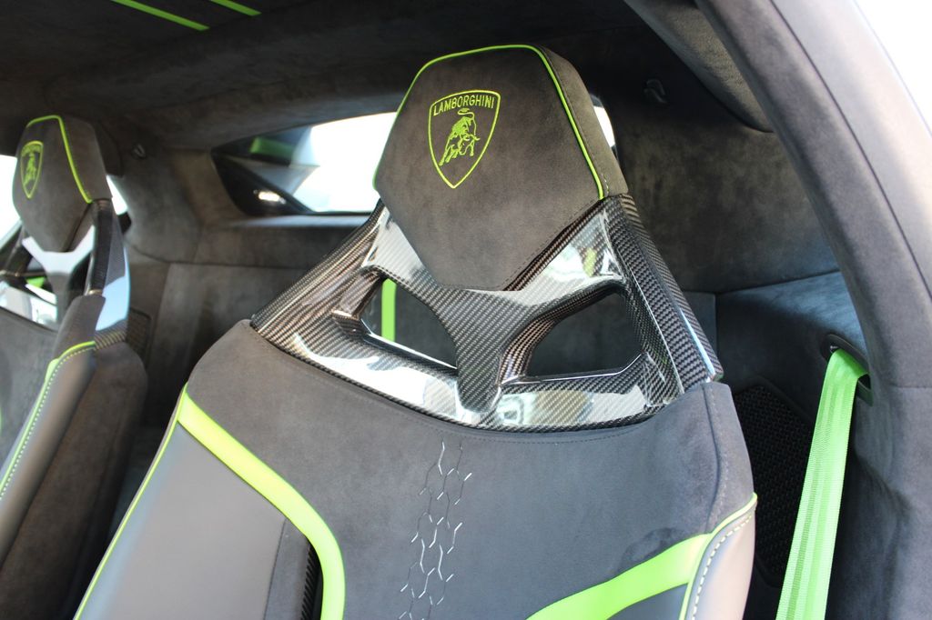 Lamborghini Huracán 2025