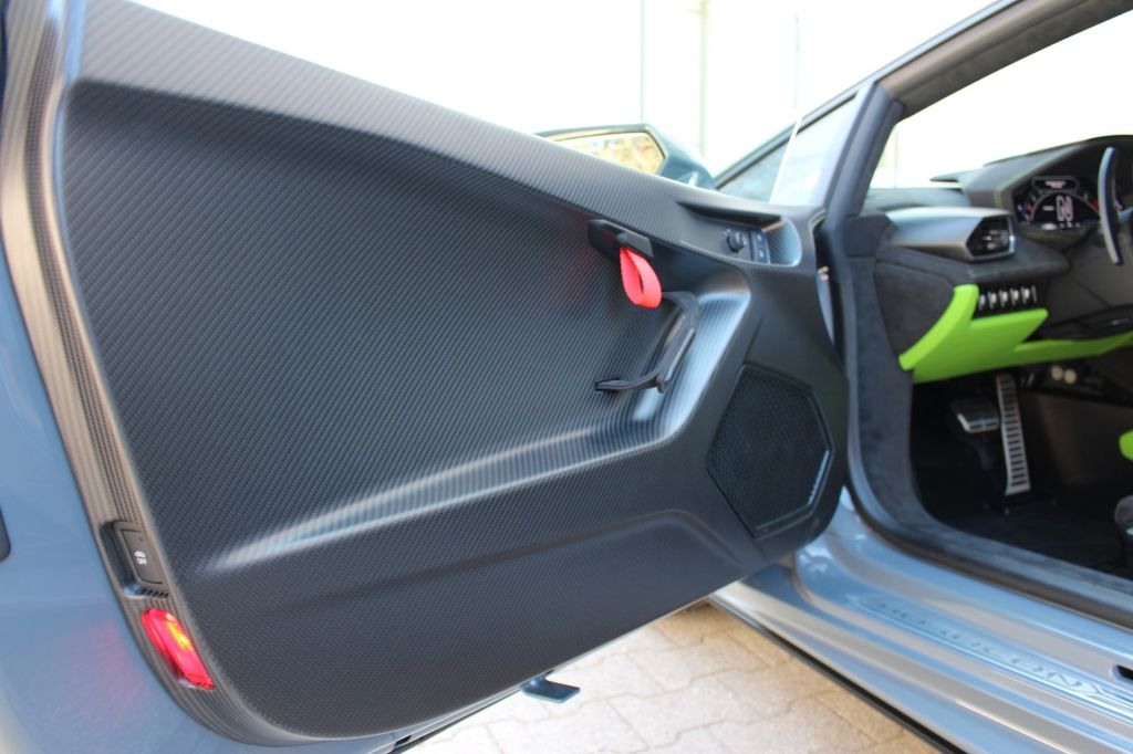 Lamborghini Huracán 2025