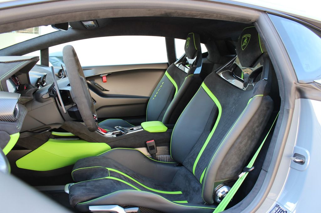 Lamborghini Huracán 2025