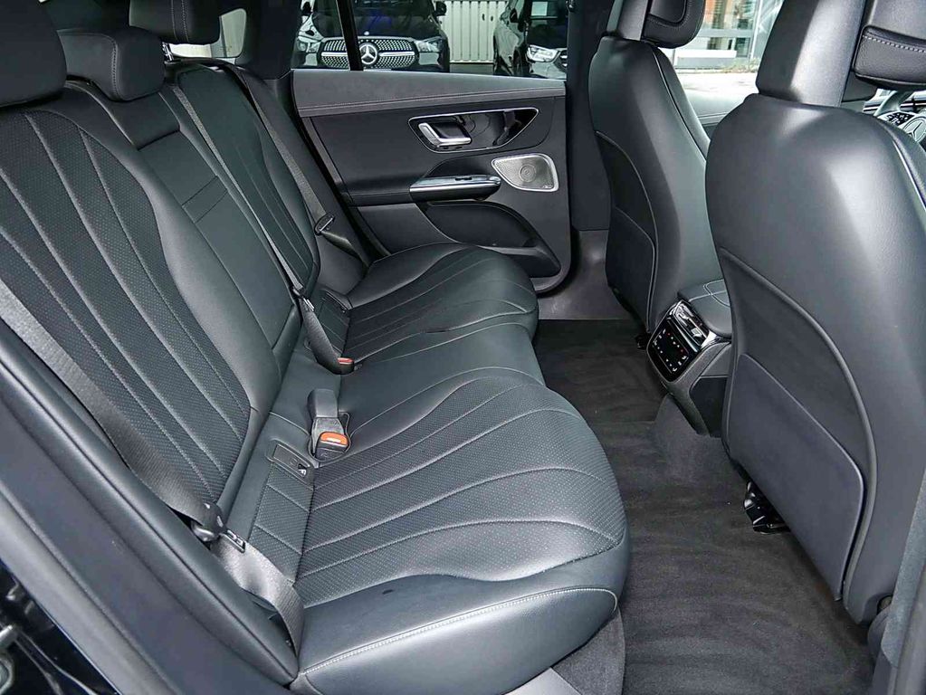 Mercedes-Benz EQE 2022