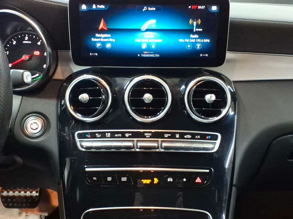 Mercedes-Benz GLC 300 2022