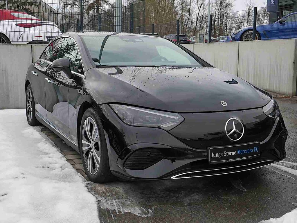 Mercedes-Benz EQE 2022