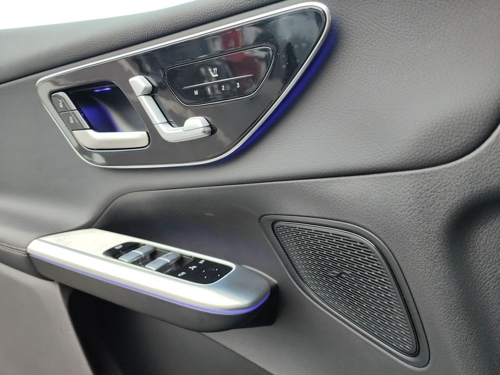 Mercedes-Benz GLC 300 2024