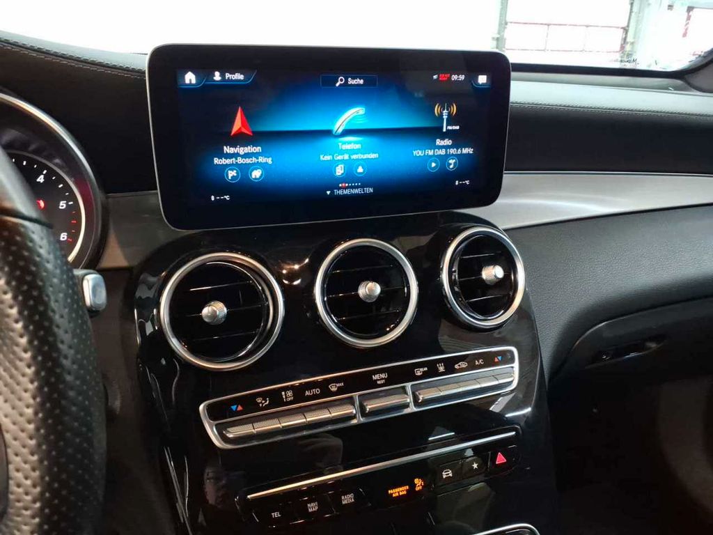 Mercedes-Benz GLC 300 2022