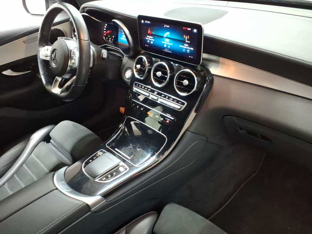 Mercedes-Benz GLC 300 2022