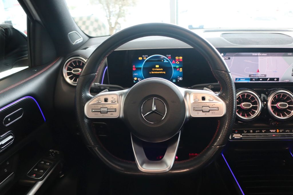 Mercedes-Benz GLB 250 2020