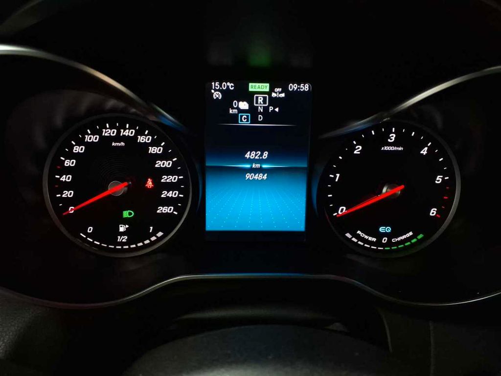 Mercedes-Benz GLC 300 2022