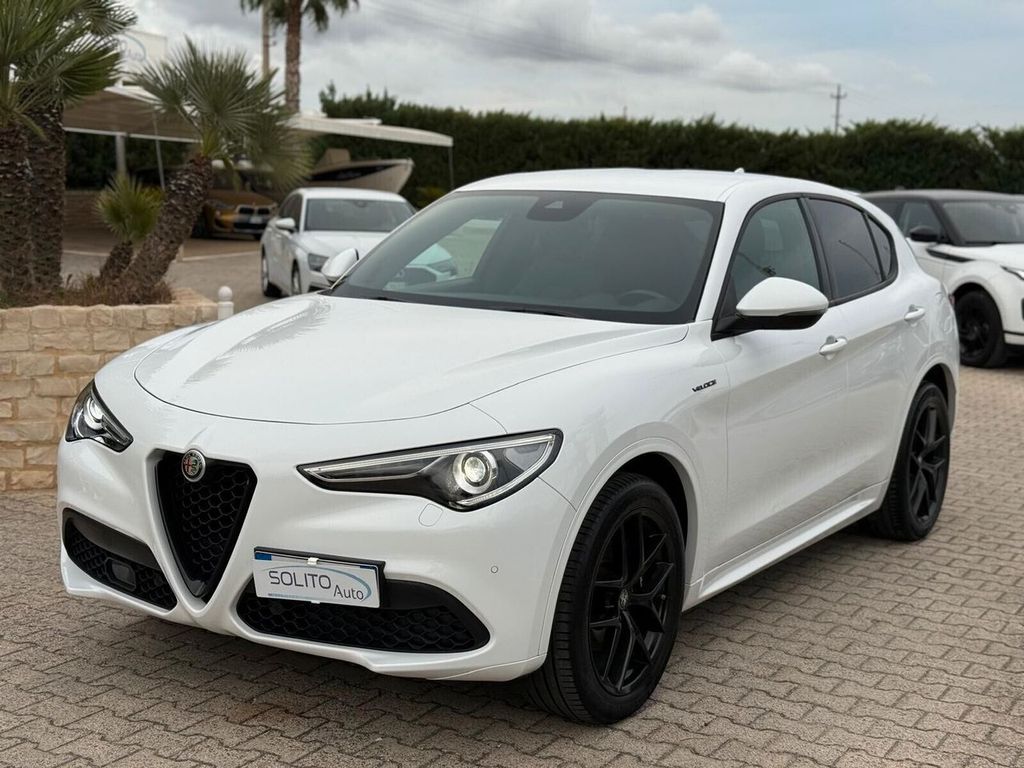 Alfa Romeo Stelvio 2021