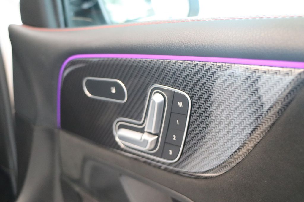 Mercedes-Benz GLB 250 2020