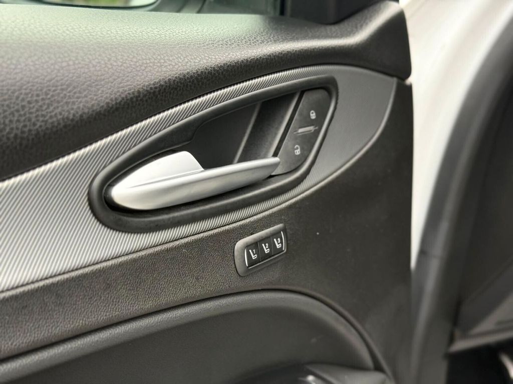 Alfa Romeo Stelvio 2021