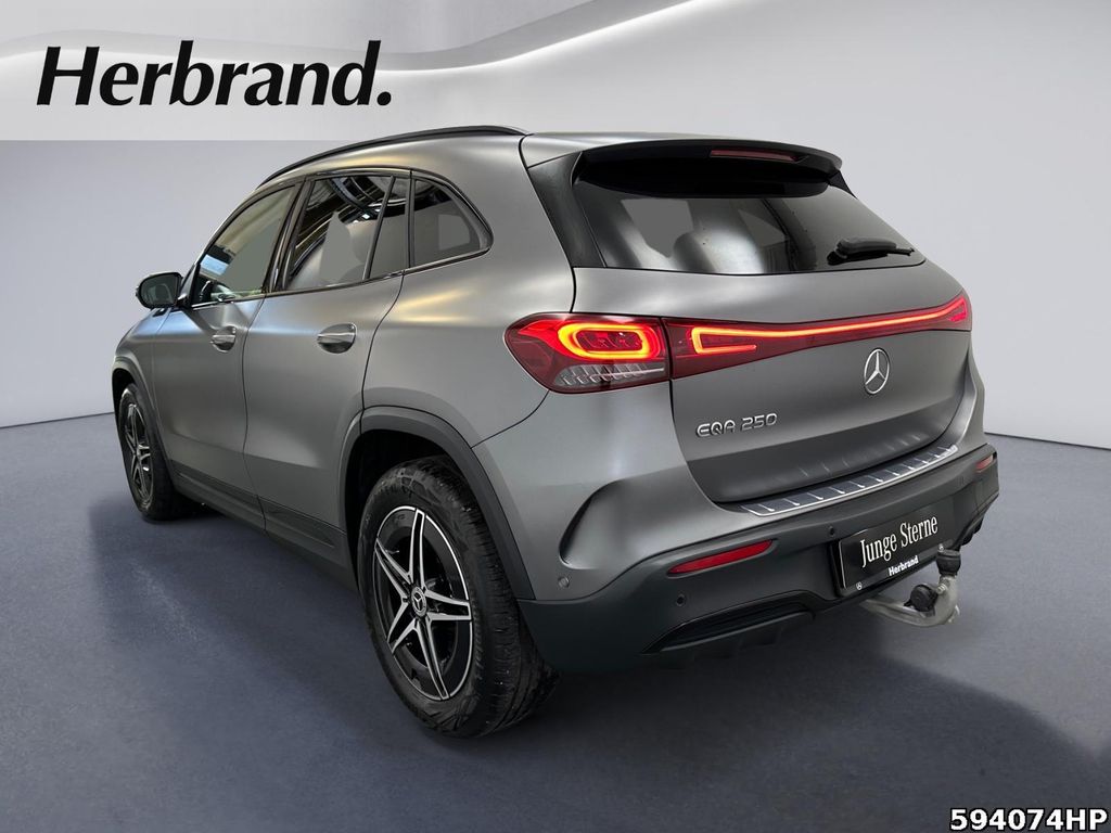 Mercedes-Benz EQA 2022