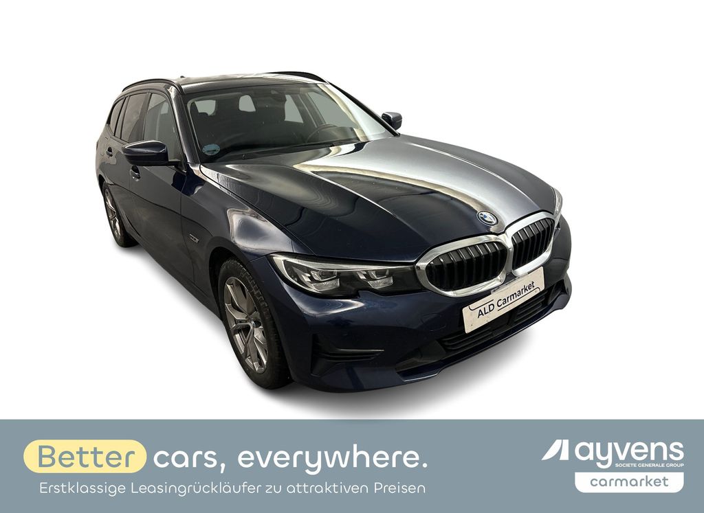 BMW 320 2022