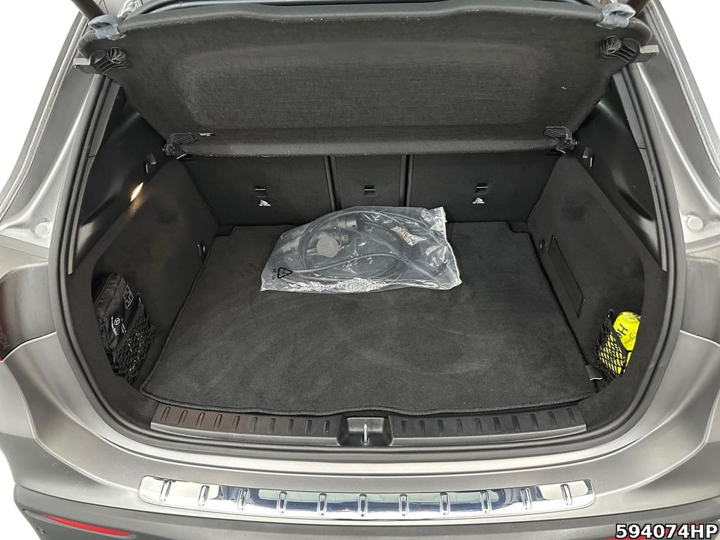 Mercedes-Benz EQA 2022