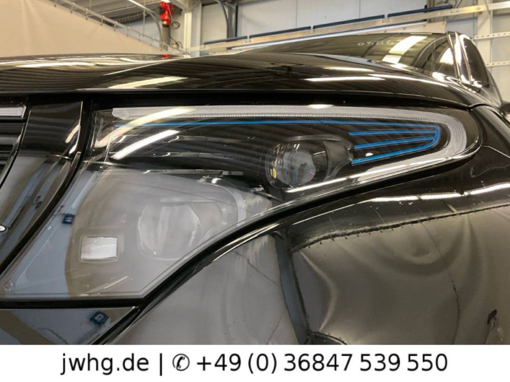 Mercedes-Benz EQC 2022